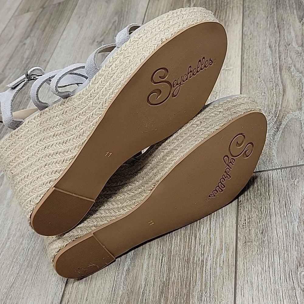 Seychelles Size 11 Light Gray Naturally Wedge Sandal